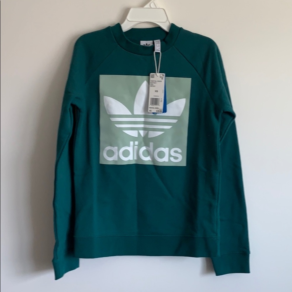 Adidas Women’s Size XS Green Color, NWT!